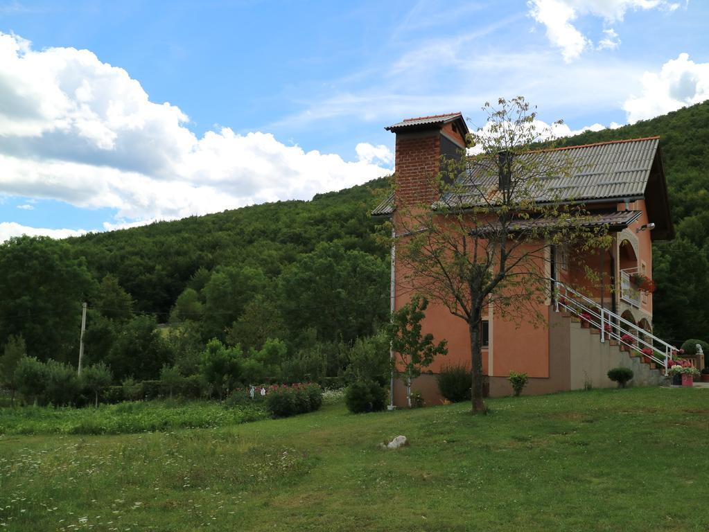 Apartment Luka Kuterevo Екстер'єр фото