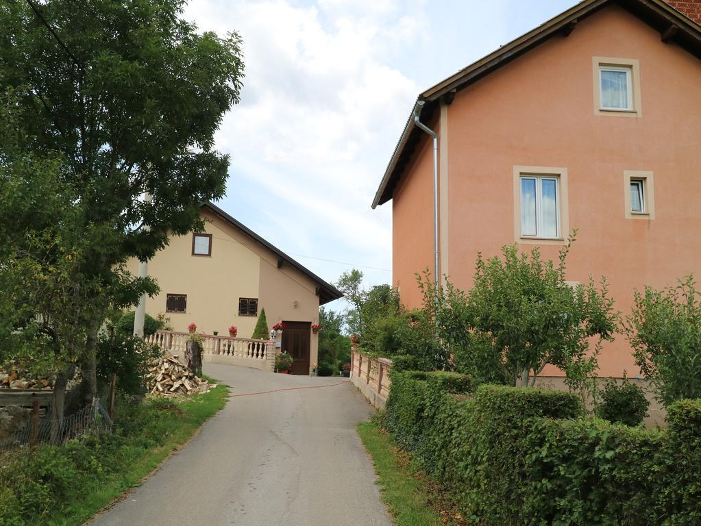 Apartment Luka Kuterevo Екстер'єр фото