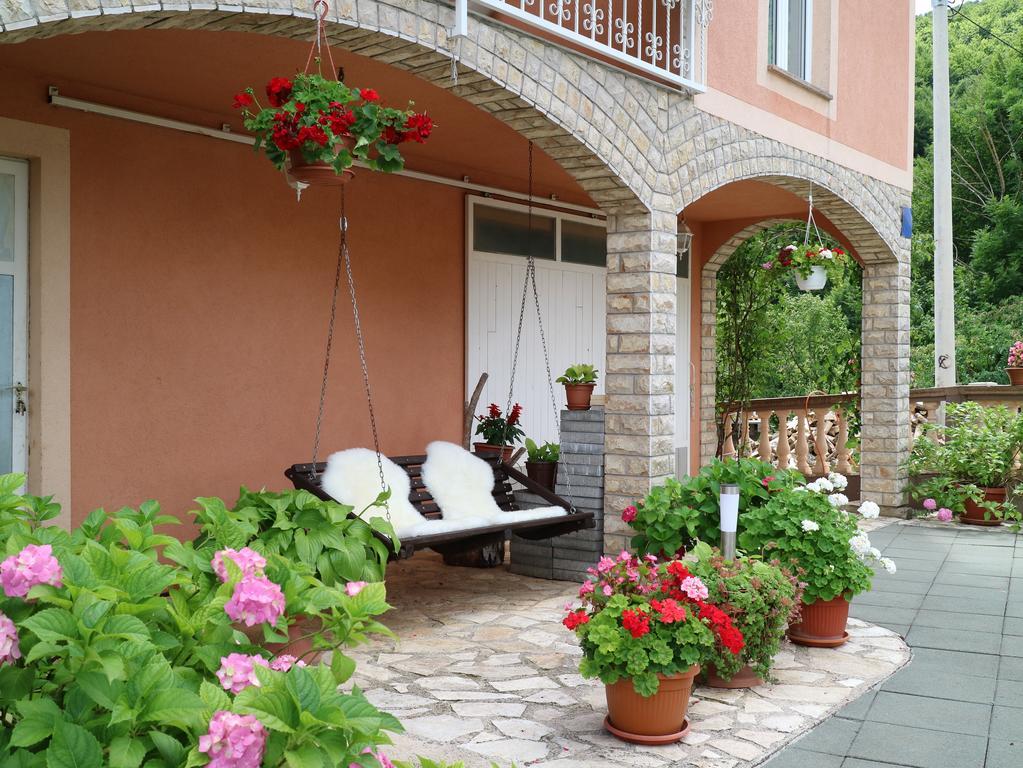 Apartment Luka Kuterevo Екстер'єр фото