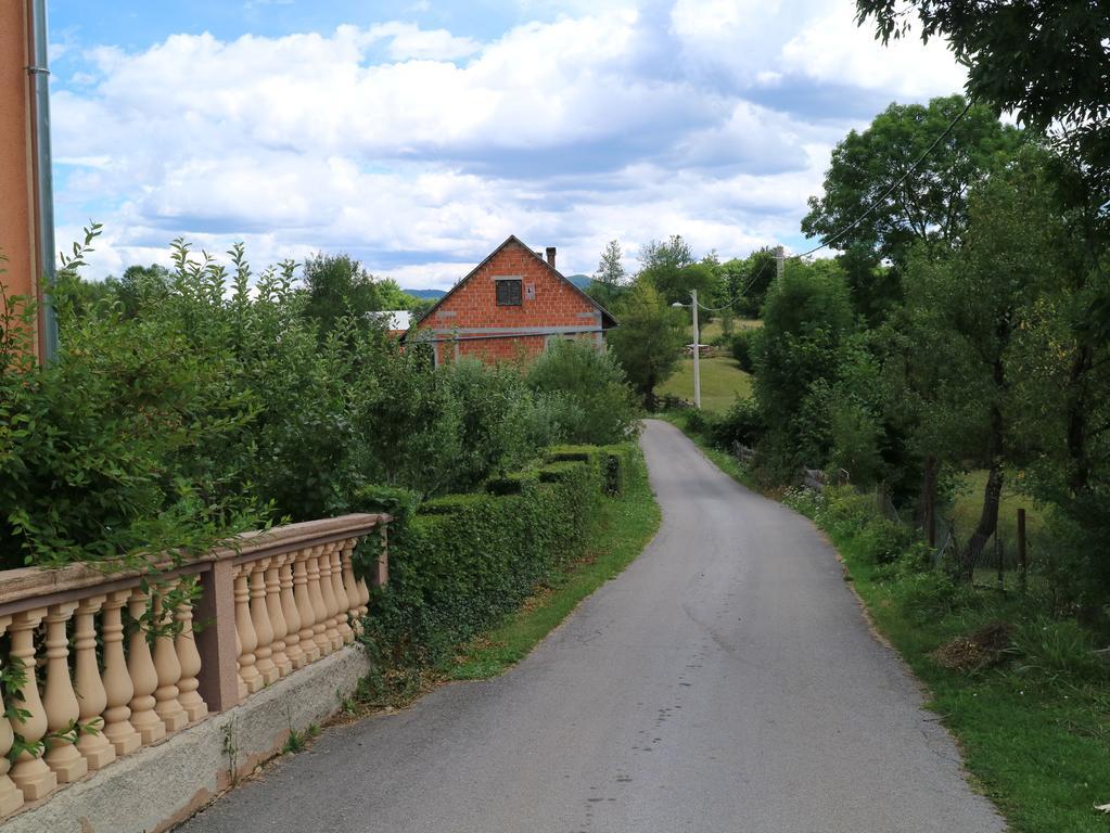 Apartment Luka Kuterevo Екстер'єр фото